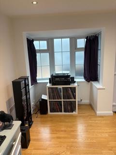 1 bedroom apartment to rent, Park Road, Beeston, Nottingham, NG9 4DA