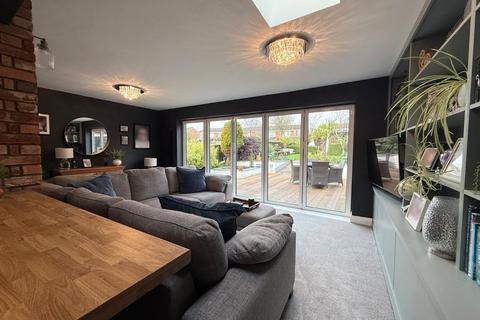 2 bedroom bungalow for sale, Melness Road, Newcastle upon Tyne NE13