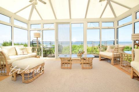4 bedroom detached house to rent, Joy Lane, Whitstable CT5