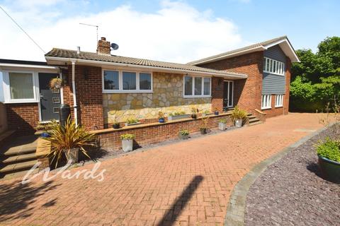 4 bedroom detached house to rent, Joy Lane, Whitstable CT5