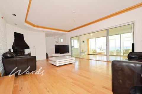 4 bedroom detached house to rent, Joy Lane, Whitstable CT5