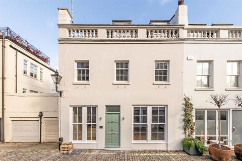 3 bedroom house to rent, Sussex Mews West, London W2