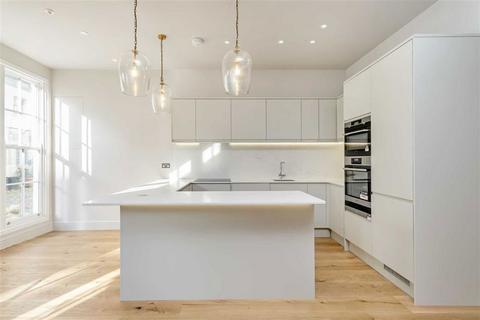 3 bedroom house to rent, Sussex Mews West, London W2