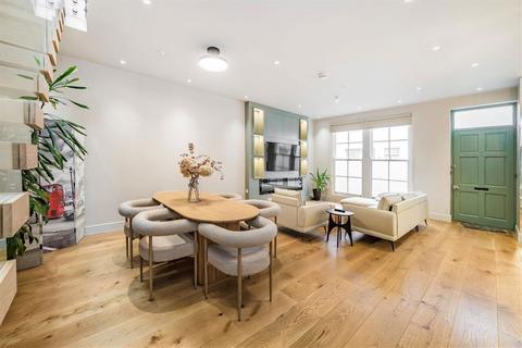 3 bedroom house to rent, Sussex Mews West, London W2
