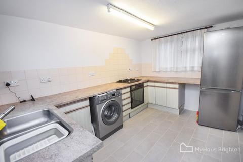 2 bedroom house for sale, Clifton Green, Aylesbury