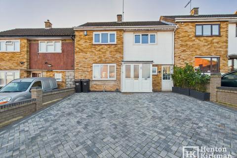 3 bedroom terraced house for sale, Ganels Road, Billericay