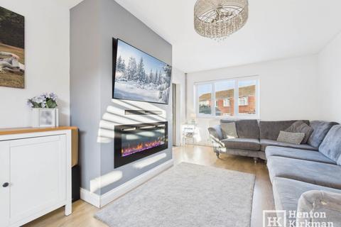 3 bedroom terraced house for sale, Ganels Road, Billericay