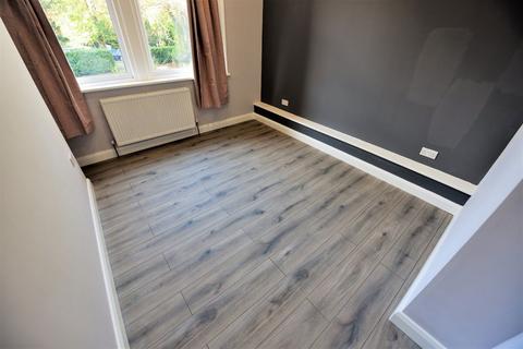undefined, 12 Springwood Road Flat 2