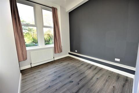 undefined, 12 Springwood Road Flat 2