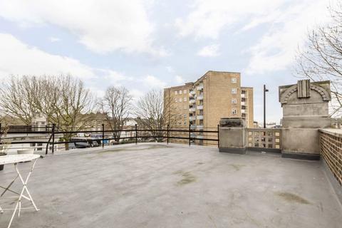 2 bedroom flat to rent, Shepherds Bush Road, London W6
