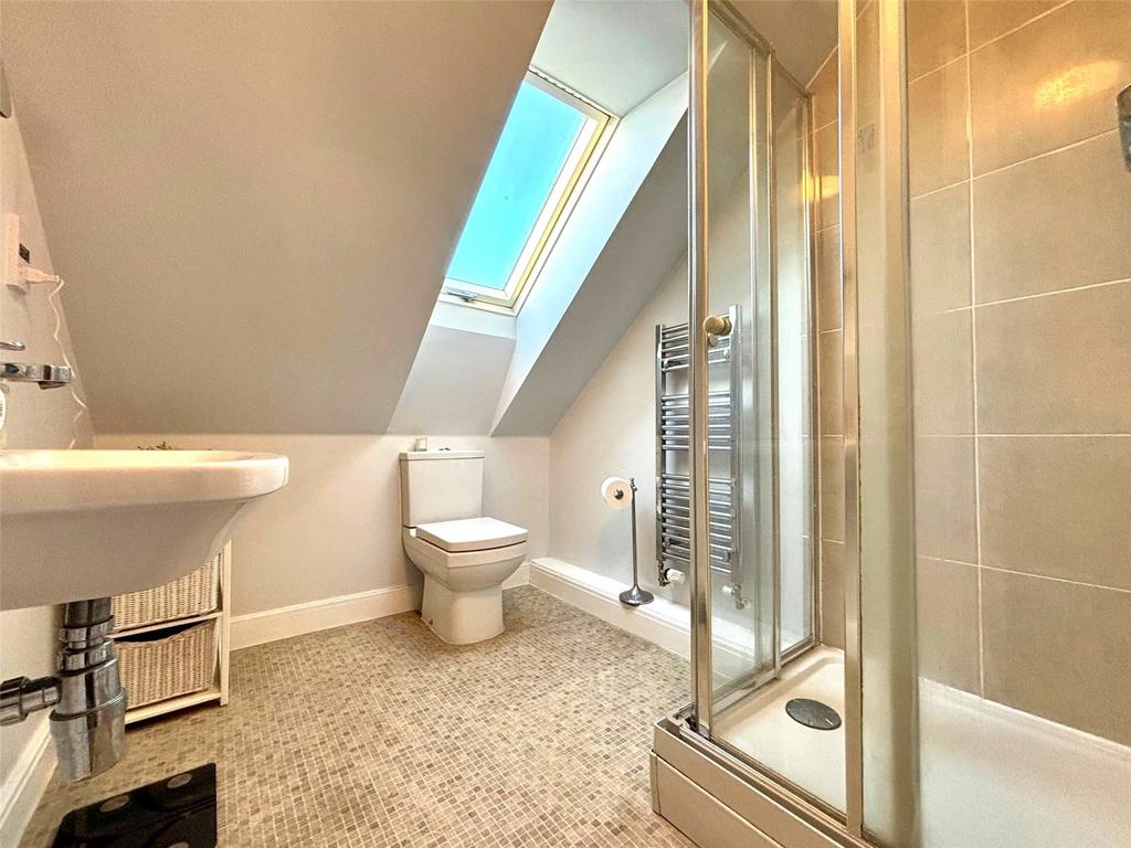 En-Suite Shower