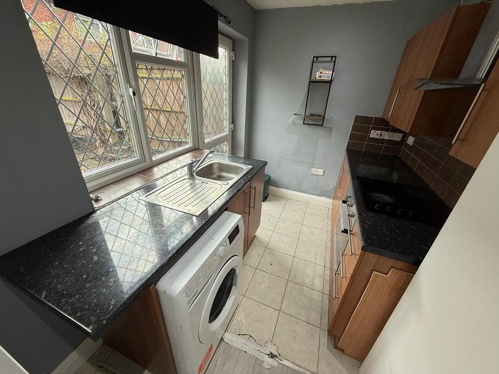 Studio Flat
