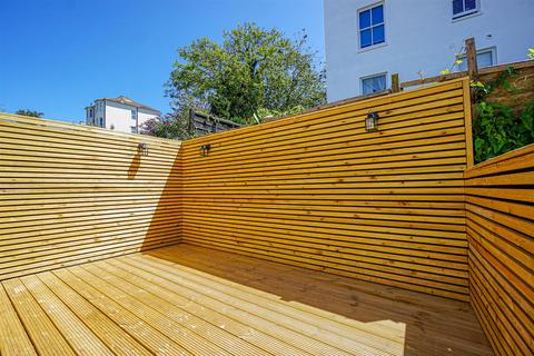 3 bedroom end of terrace house for sale, Emmanuel Road, Hastings