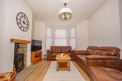 3 bedroom end of terrace house for sale, Emmanuel Road, Hastings