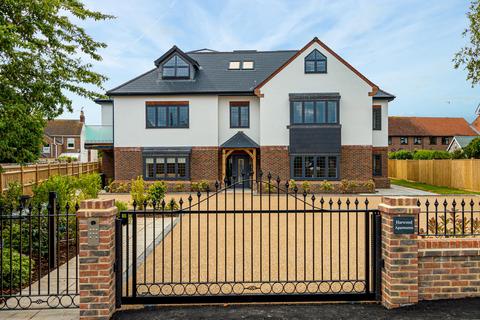 undefined, Woodlands Avenue, Littlehampton BN16