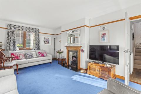 4 bedroom detached house for sale, Pretoria Road, High Wycombe HP13