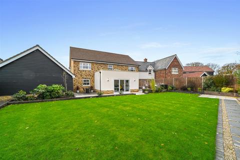 4 bedroom detached house for sale, Lady Nelson Gardens, Thorpe-Le-Soken