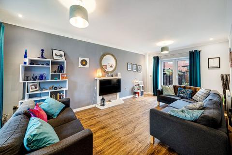 5 bedroom terraced house for sale, Phoenix Way, Bristol BS20