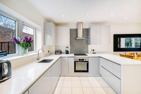 5 bedroom terraced house for sale, Phoenix Way, Bristol BS20