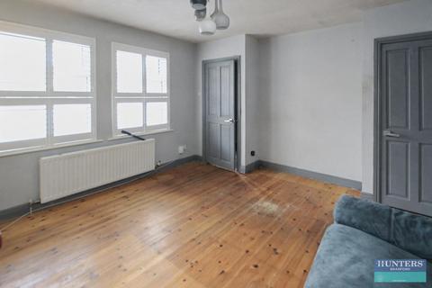 3 bedroom semi-detached house for sale, Thompson Avenue, Bradford, BD2 1JS