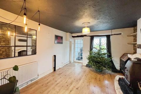 undefined, Union Street, Dursley