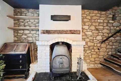 undefined, Union Street, Dursley