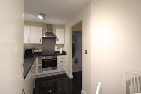 2 bedroom end of terrace house for sale, Cantley Road, Great Denham, Bedford