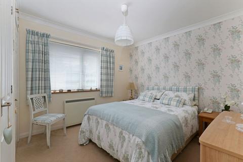 2 bedroom semi-detached bungalow for sale, Summerlands, Bristol BS48