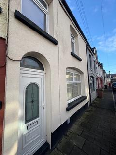 3 bedroom terraced house to rent, Charles Street, Rhymney, Tredegar