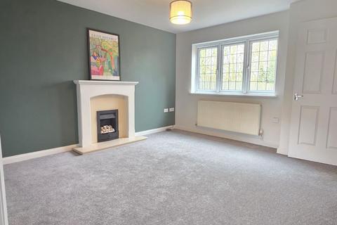 3 bedroom semi-detached house for sale, Southwell Close, Melton Mowbray, LE13