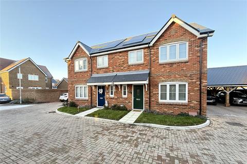 3 bedroom semi-detached house for sale, Daisy Drive, Swanley, Kent, BR8