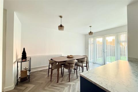 3 bedroom semi-detached house for sale, Daisy Drive, Swanley, Kent, BR8
