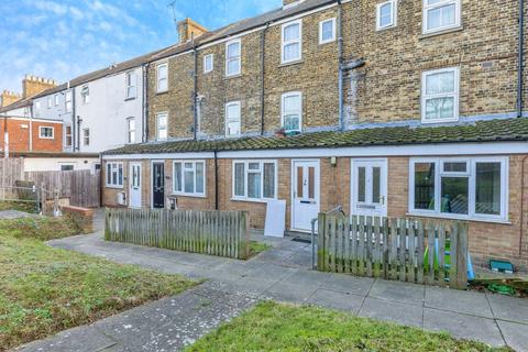 1 bedroom flat for sale, Victoria Street, Kent ME7