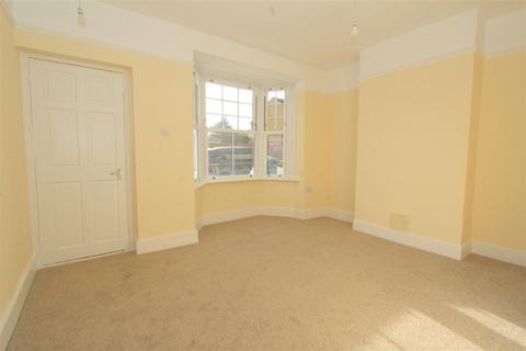 2 bedroom house for sale, Acacia Road, Mitcham CR4