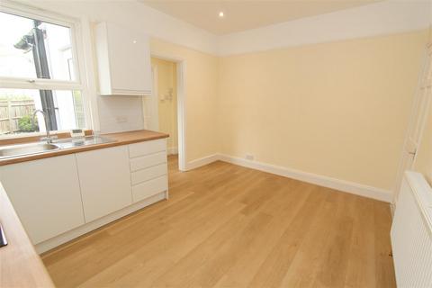 2 bedroom house for sale, Acacia Road, Mitcham CR4