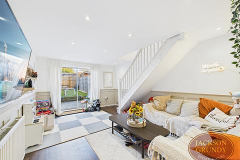 2 bedroom terraced house for sale, Faraday Close, Upton, NN5 4AE