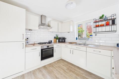 3 bedroom detached house for sale, Beverley Way, Towcester, NN12