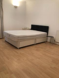 undefined, Shaftesbury Avenue, Feltham TW14