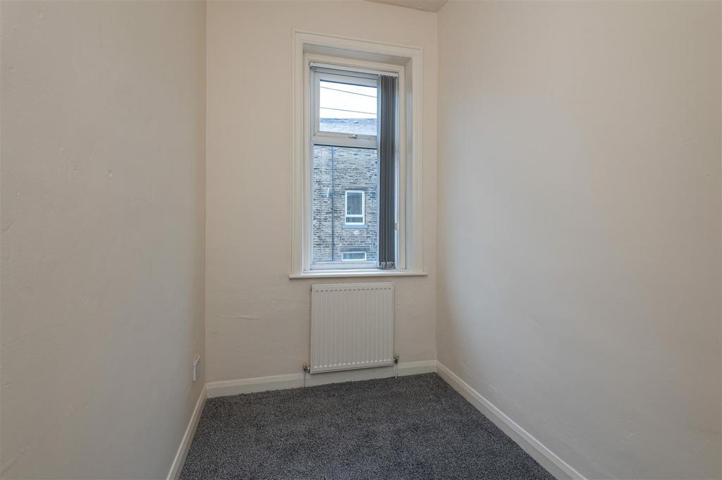 10 - 18 Claremont Street HX6 2 PD.jpg