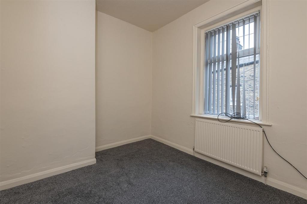 12 - 18 Claremont Street HX6 2 PD.jpg
