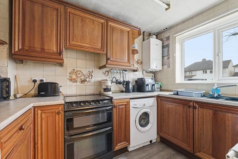 undefined, Willowmead, Staines-upon-Thames, TW18