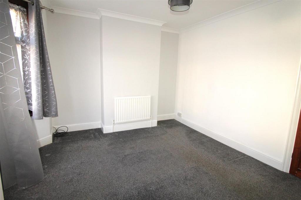 Bedroom 1 2.JPG