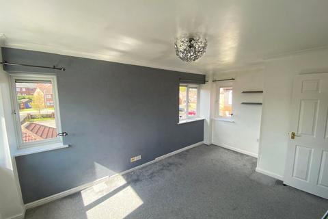 2 bedroom apartment to rent, Windsor Court, Sheriffs Close, Gateshead, NE10