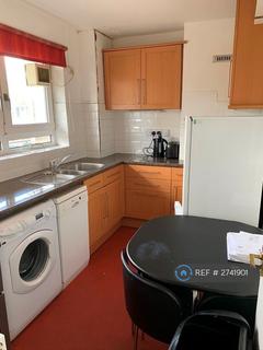 1 bedroom flat to rent, Trevithick House, London, SW8