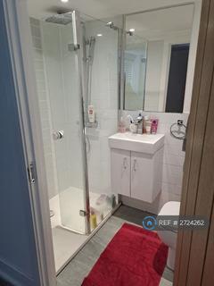 1 bedroom flat to rent, Weavers Yard, Farnham, GU9