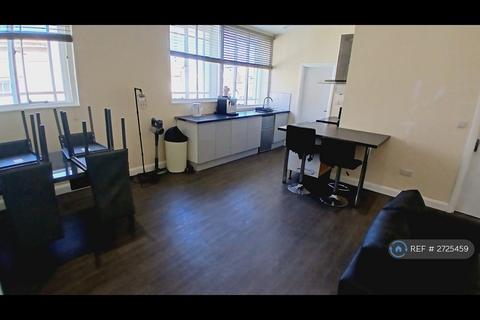 1 bedroom flat to rent, Market Street, Stoke On Trent, ST3
