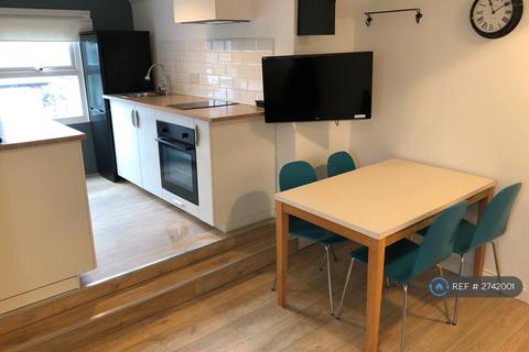 undefined, Nantwich Road, Crewe, CW2