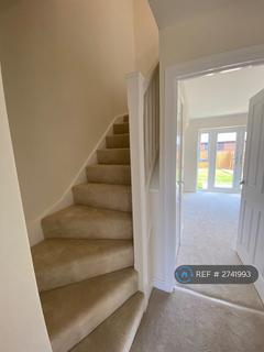 2 bedroom terraced house to rent, Clydesdale Avenue, Newcastle-Under-Lyme, ST5