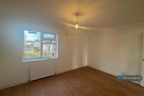 undefined, Broadwalk, Westhoughton, Bolton, BL5