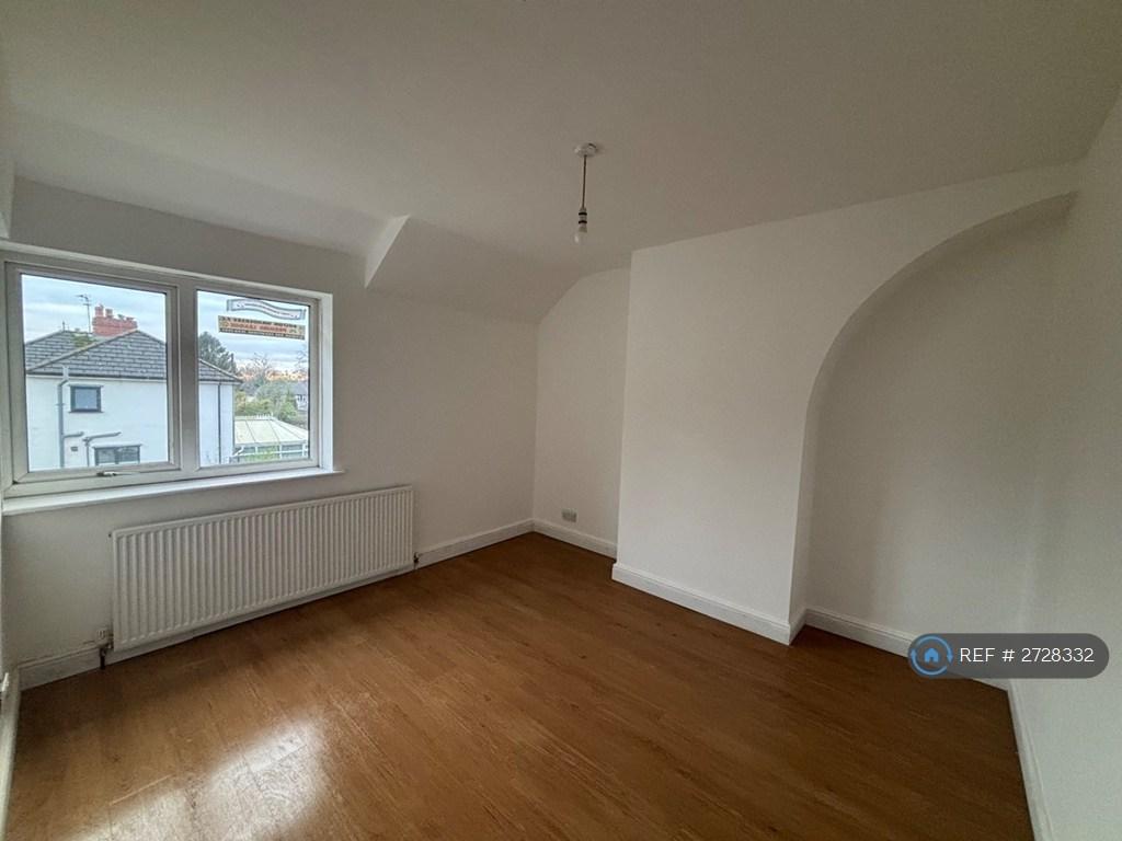 2nd Bedroom